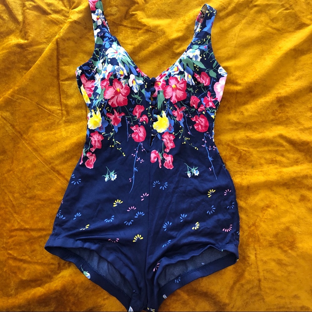 Vintage floral swimsuit💐